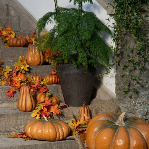 Girlang med lönnlöv i höstfärger 152 cm